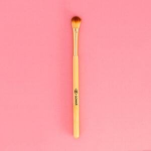 Eyeshadow blending brush